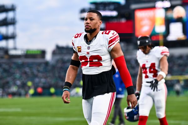 Giants GM: Second Barkley tag ‘not off the table’
