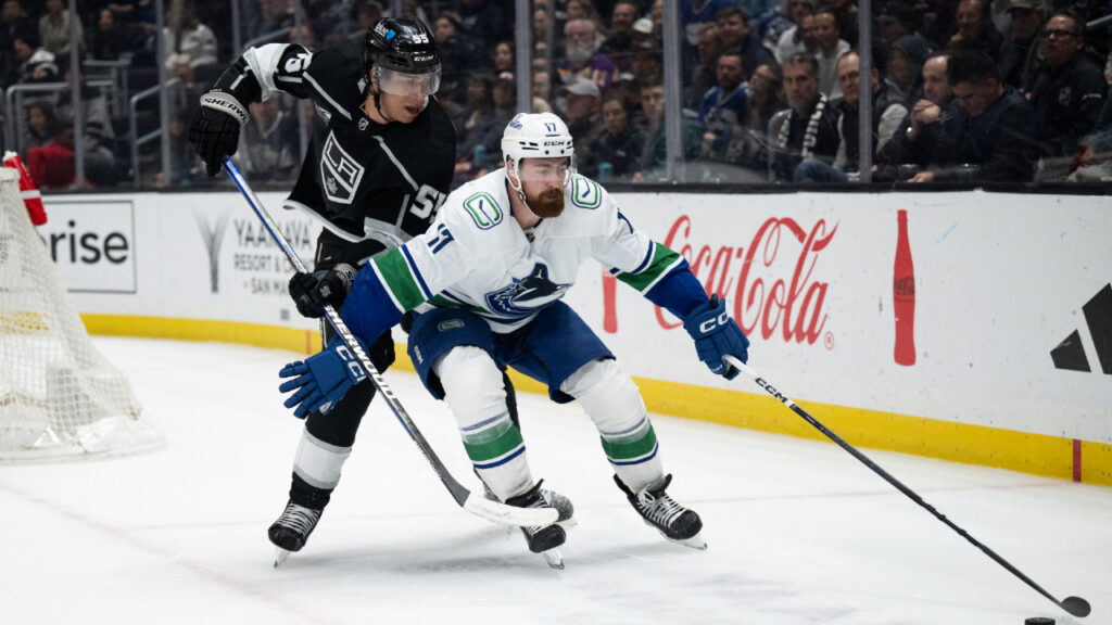With renewed patience and discipline, Canucks finally win playoff-style game