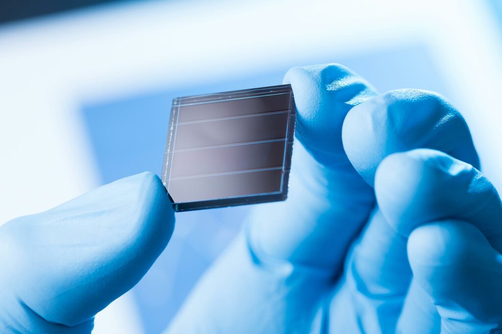 23.64% Efficiency – Scientists Set New World Record for CIGS Solar Cells