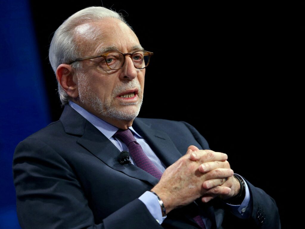 Nelson Peltz’s Disney proxy fight may hinge on the same investors who doomed his DuPont battle nearly a decade ago