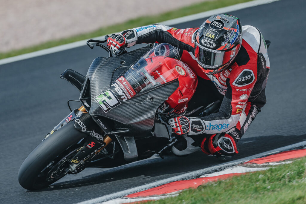 Bennetts BSB Teams Impress at Sun-Drenched Oulton Park Test