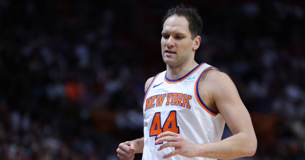 Knicks Rumors: Bojan Bogdanović to Have Season-Ending Surgery on Wrist, Foot Injuries