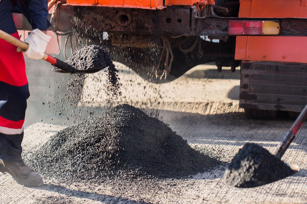 Paving contractor turns to academics for help with fly ash issues