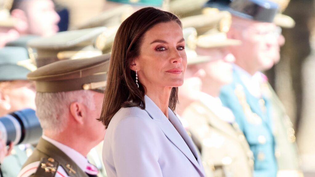 Queen Letizia keeps eye out for daughter Princess Leonor, 18, as they mark important event