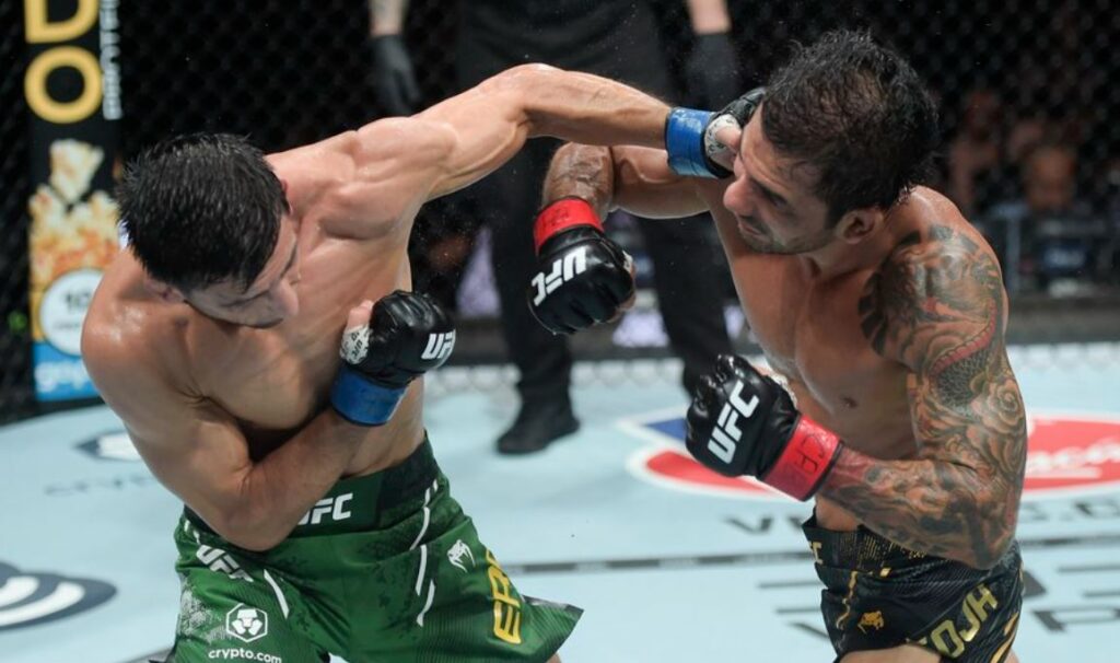 UFC 301 Results: Alexandre Pantoja defeats Steve Erceg (Highlights)