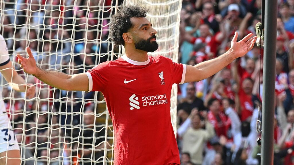 Klopp buries row with ‘outstanding’ Salah, hails ‘special’ Anfield