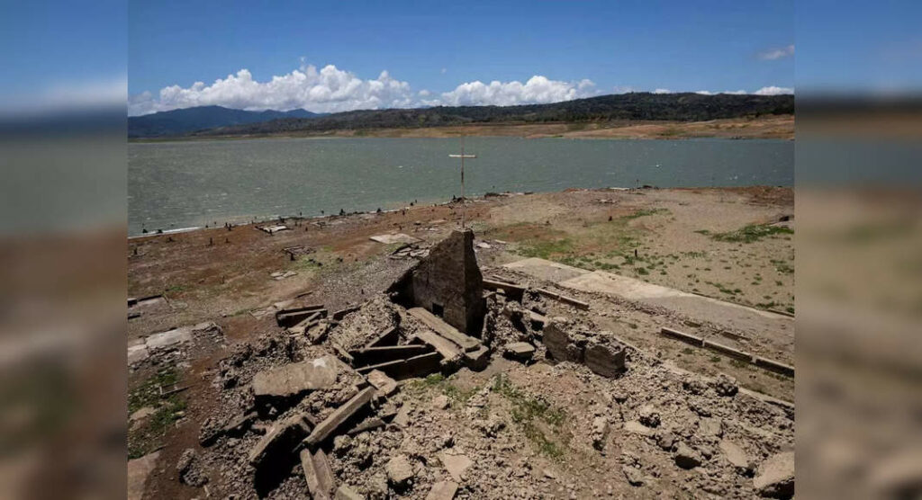 300-year-old underwater town resurfaces due to extreme heat in Philippines