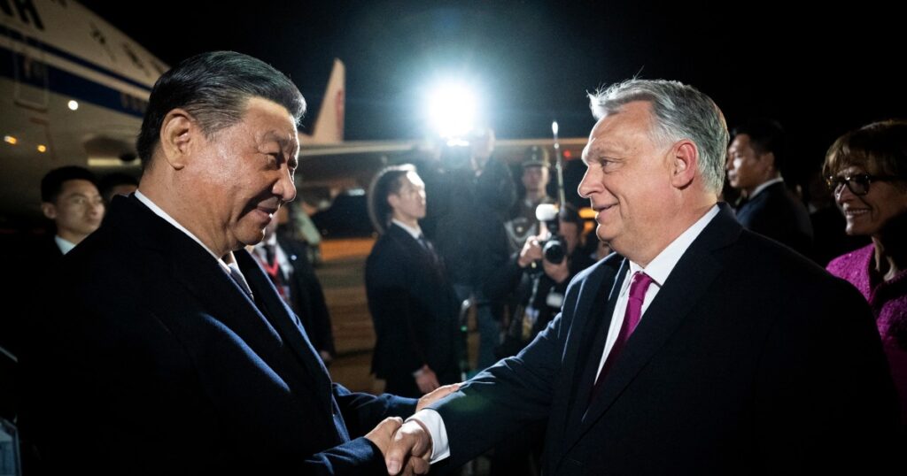 Hungary and China sign strategic cooperation agreement during visit by Xi