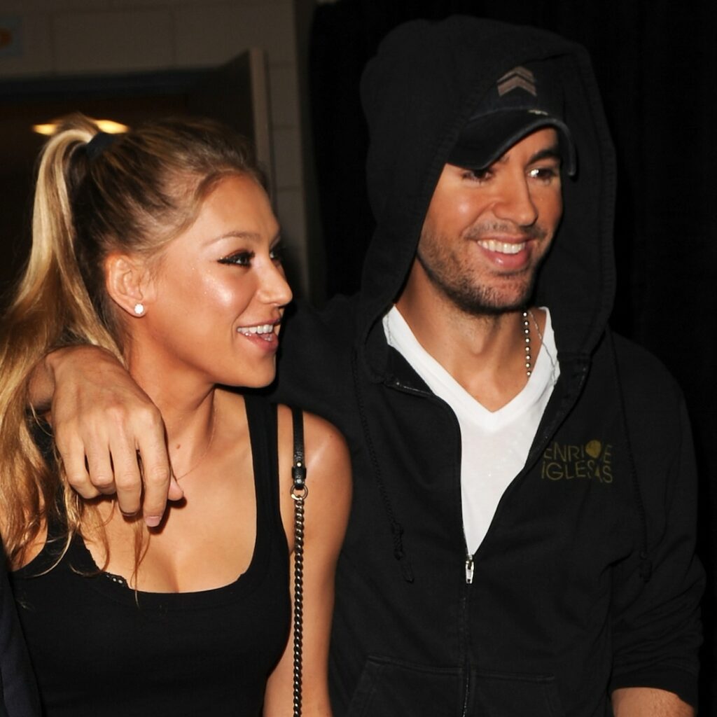 Inside Enrique Iglesias and Anna Kournikova’s Super-Private Romance