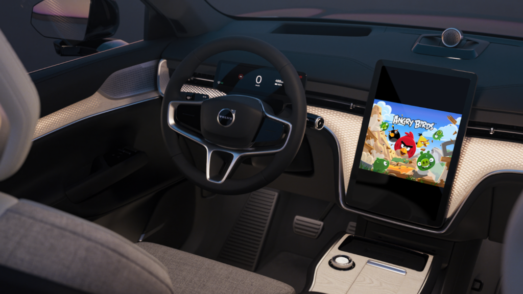 Google Is Bringing Streaming and Gaming Android Apps to Parked Cars