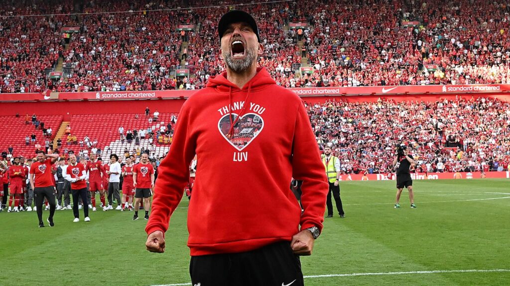 Klopp pays tribute to fans, ‘the superpower of world football,’ in emotional farewell speech