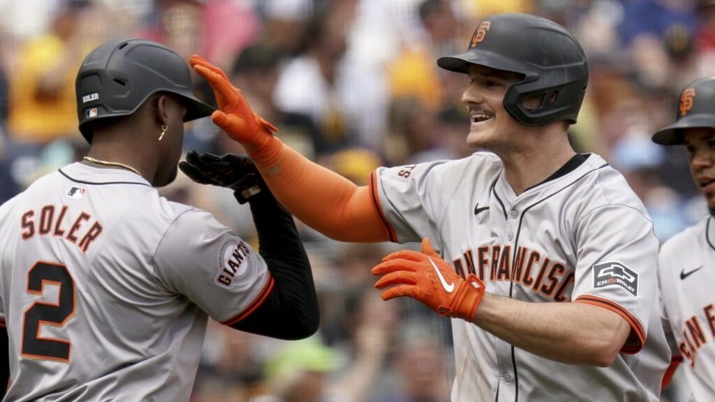 Giants rally past Pirates to spoil solid start by Skenes