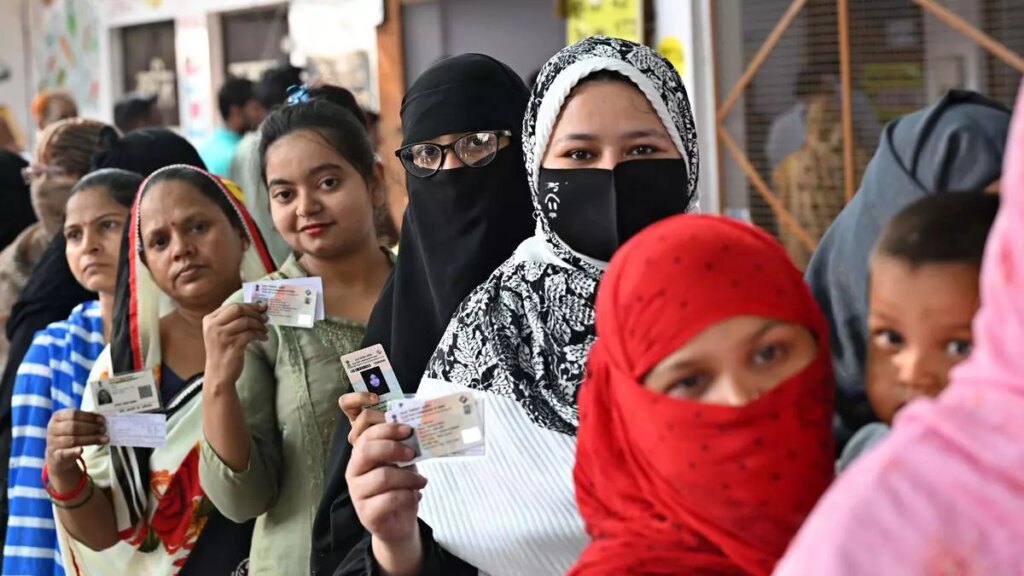 Women voters outnumber men in 5th phase of polling: ECI