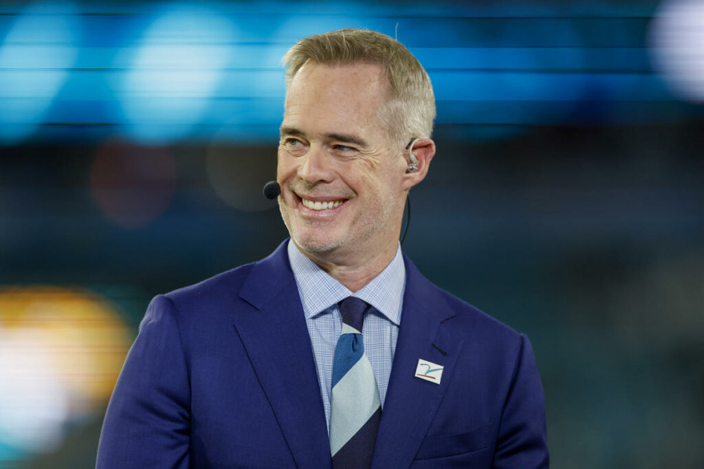 Joe Buck’s return to MLB broadcasting gets rained out in Cubs-Cardinals