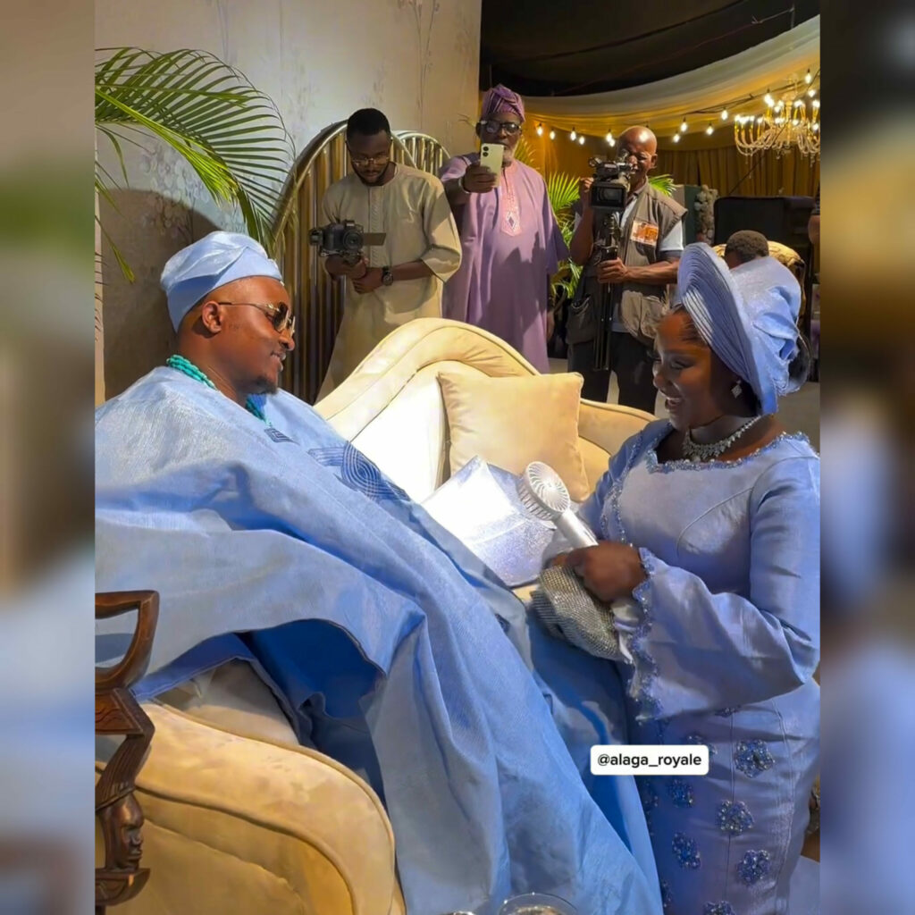 This Bride’s “Owo Obe” Tactics at Her Yoruba Trad Will Make You Smile