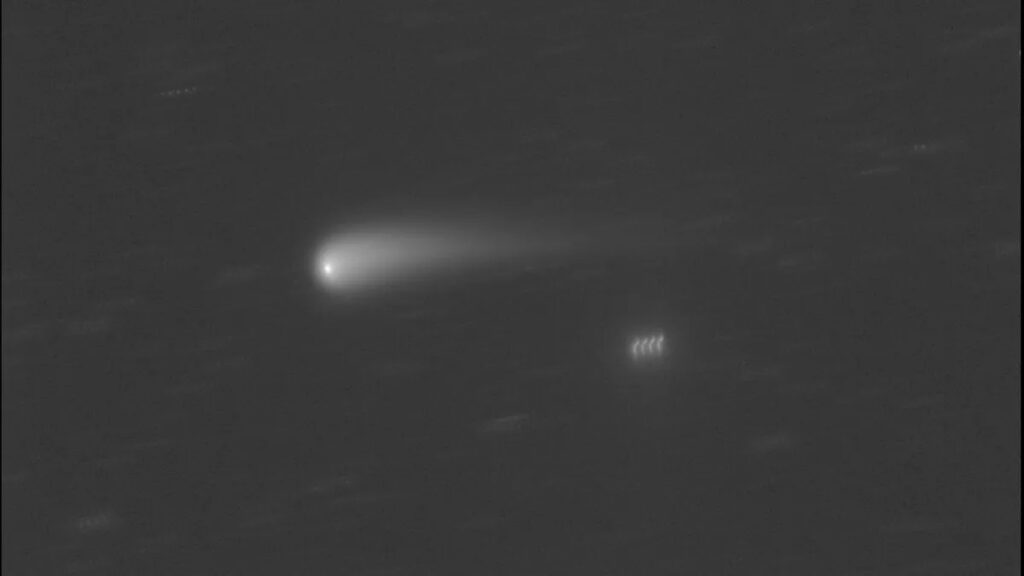 Bright comet headed toward Earth could be visible with the naked eye