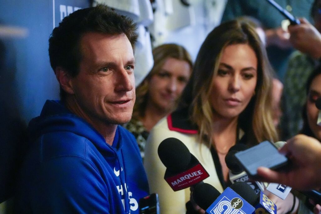 Cubs’ Craig Counsell takes it in stride as Brewers fans boo their former manager’s return to Milwaukee