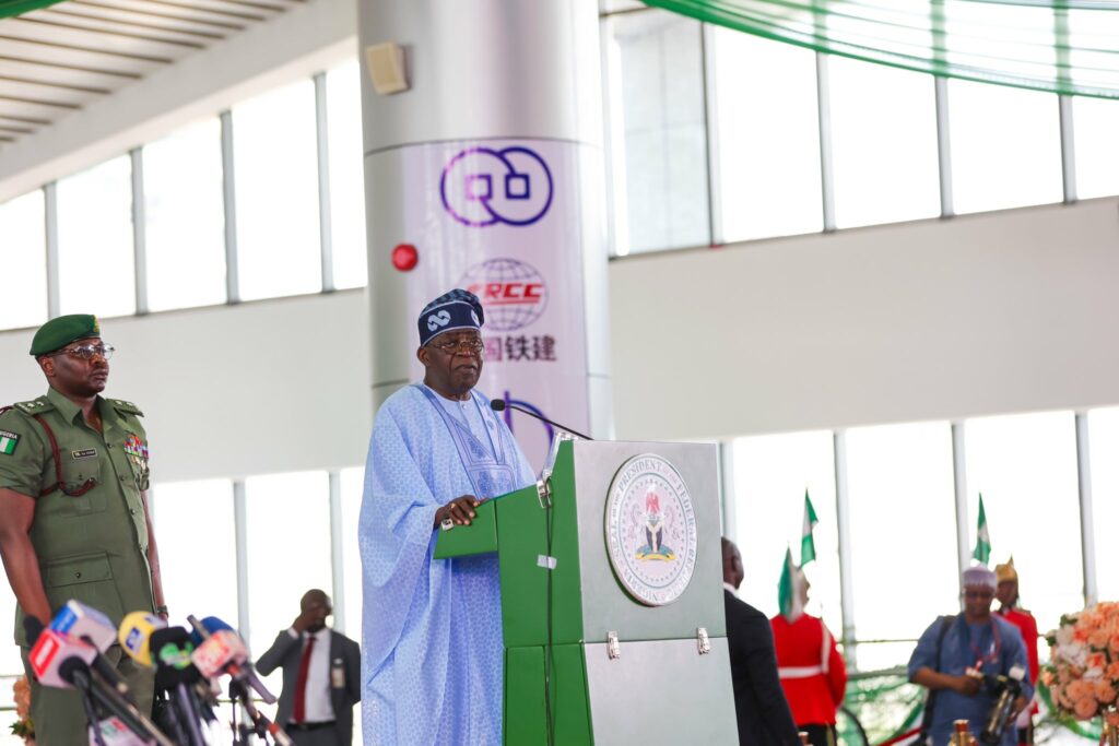 BREAKING: Tinubu commissions flyover/link bridge in Abuja’s Wuye district [VIDEO]