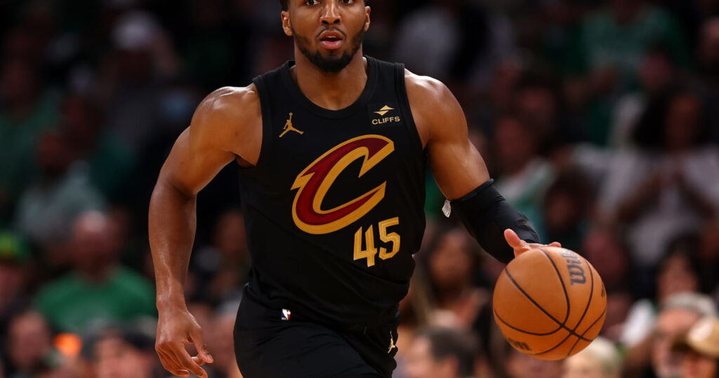 NBA Rumors: Cavs Not ‘Very Motivated’ to Trade Donovan Mitchell, Garland, ‘Core 4’