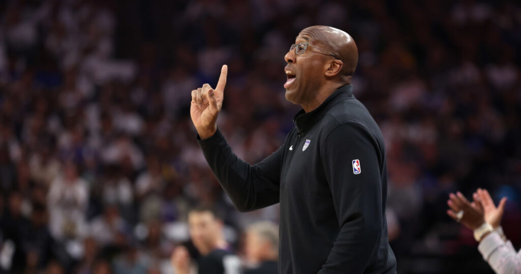 NBA Rumors: Mike Brown, Kings Agree to 3-Year, $30M Contract Extension