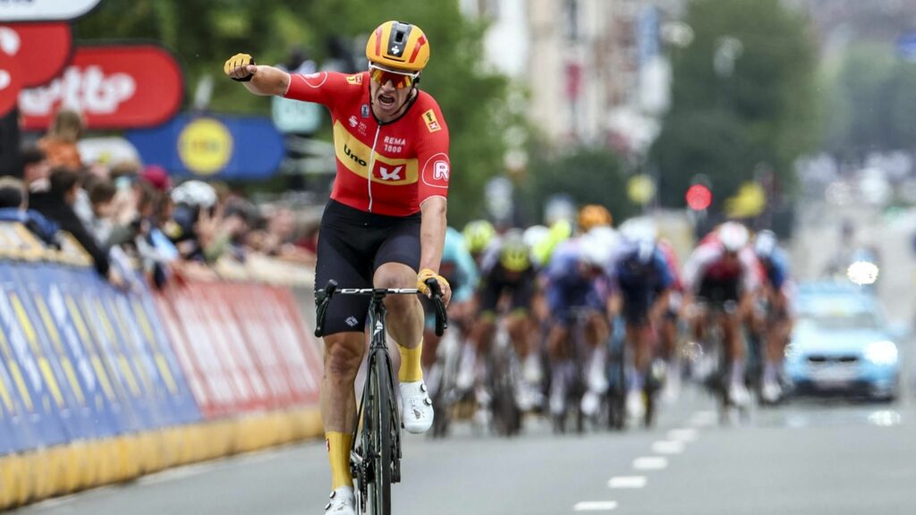 Highlights: Abrahamsen clinches first pro win after dramatic finish