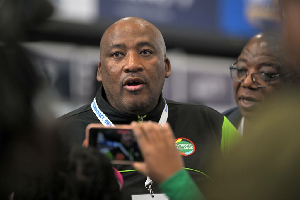 Snl24 | WATCH: McKenzie vows to stir up Parly
