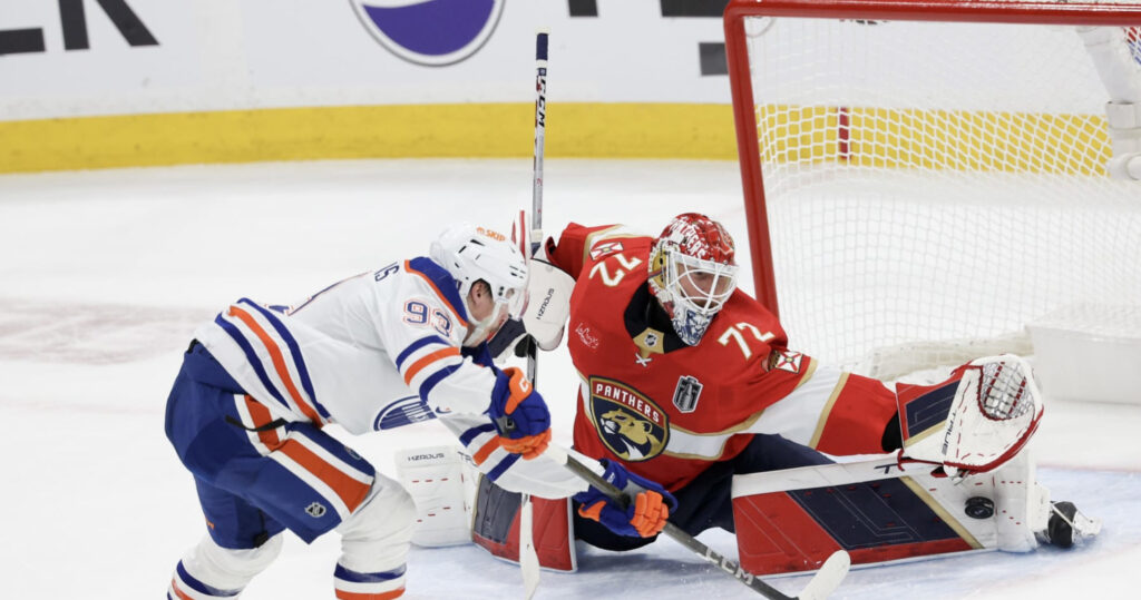 Panthers Beat McDavid, Oilers in G1 as NHL Fans Celebrate Sergei Bobrovsky’s Heroics