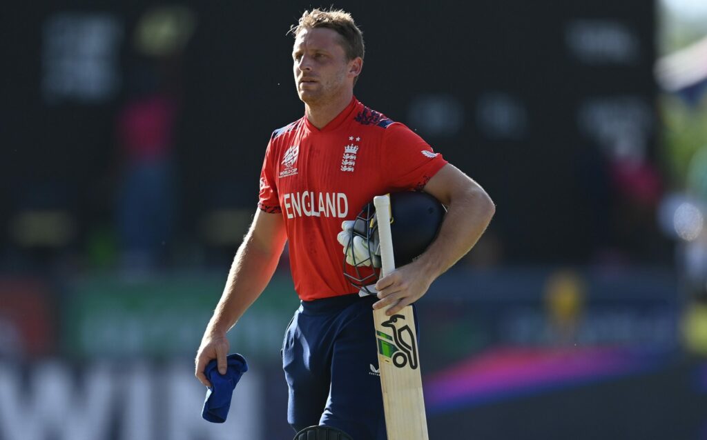 England keep T20 World Cup defence alive with crushing victory over Oman