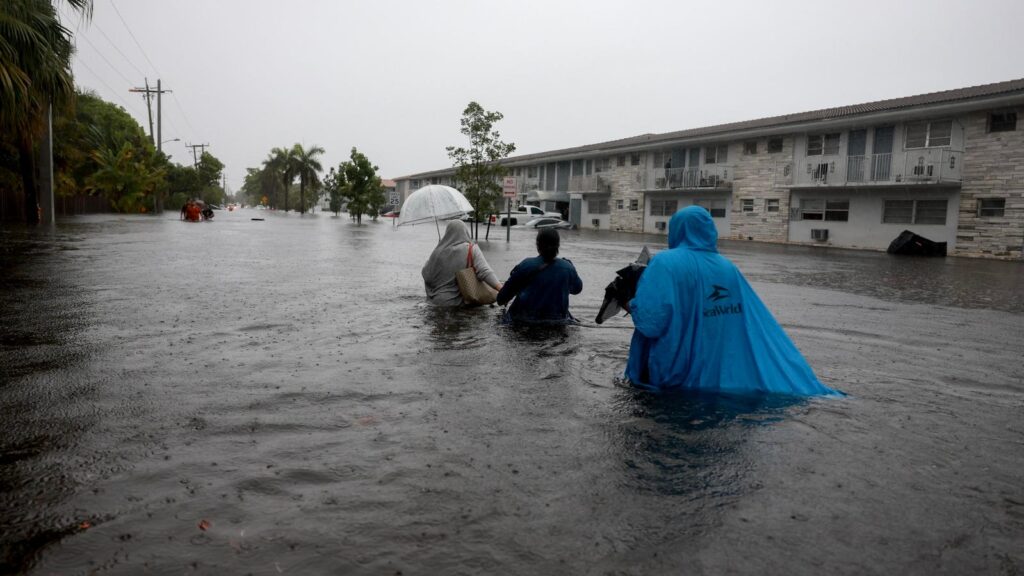 Record Rainfall and Floods Batter South Florida (Photos)