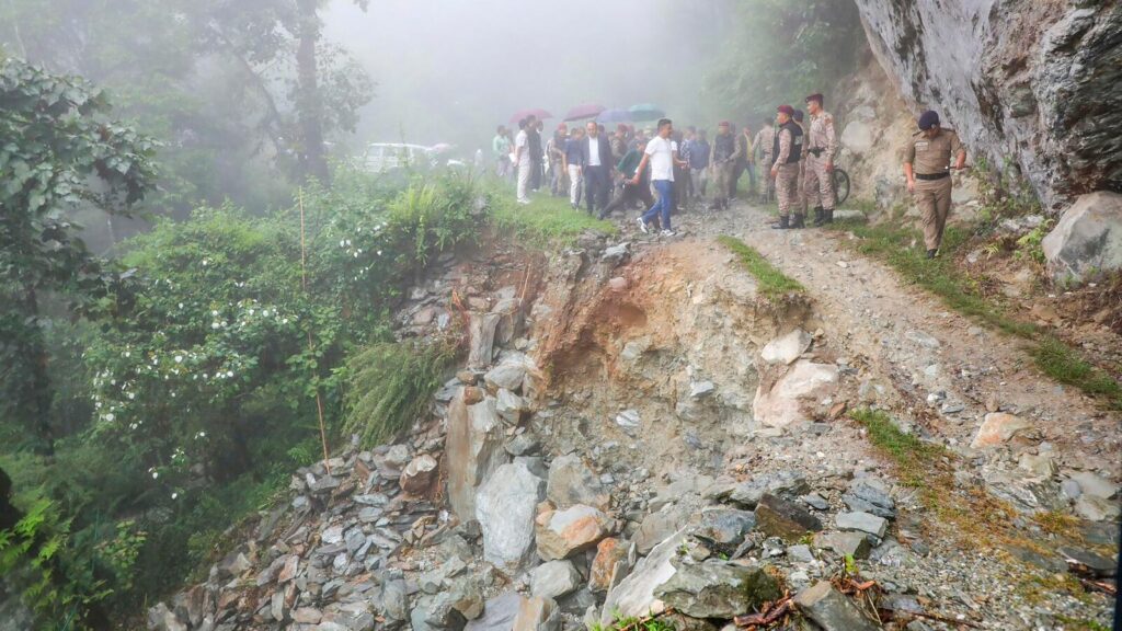 Sikkim Landslide: 9 dead, evacuation of 1,200+ stranded tourists likely today. Red alert issued | 10 points to know