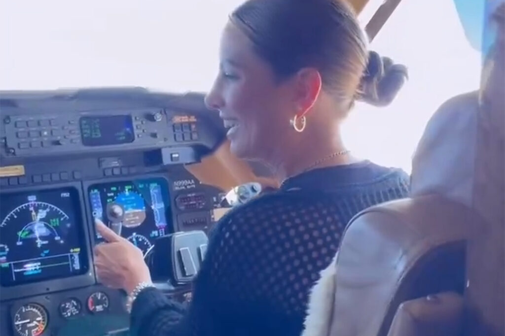 ‘Crazy plane lady’ filmed flying airplane one year after ‘not real’ meltdown