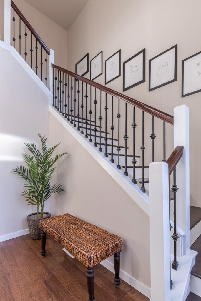 7 Vastu Tips for Staircase at Home