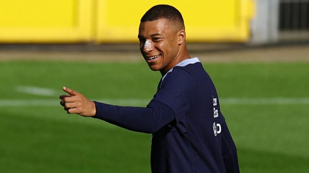 Euro 2024: Mbappe battles pain, back in training