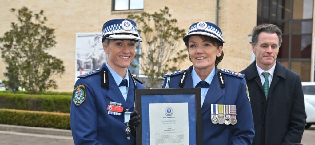 Police officer who ended Bondi stabbing attack honoured for saving ‘many, many lives’