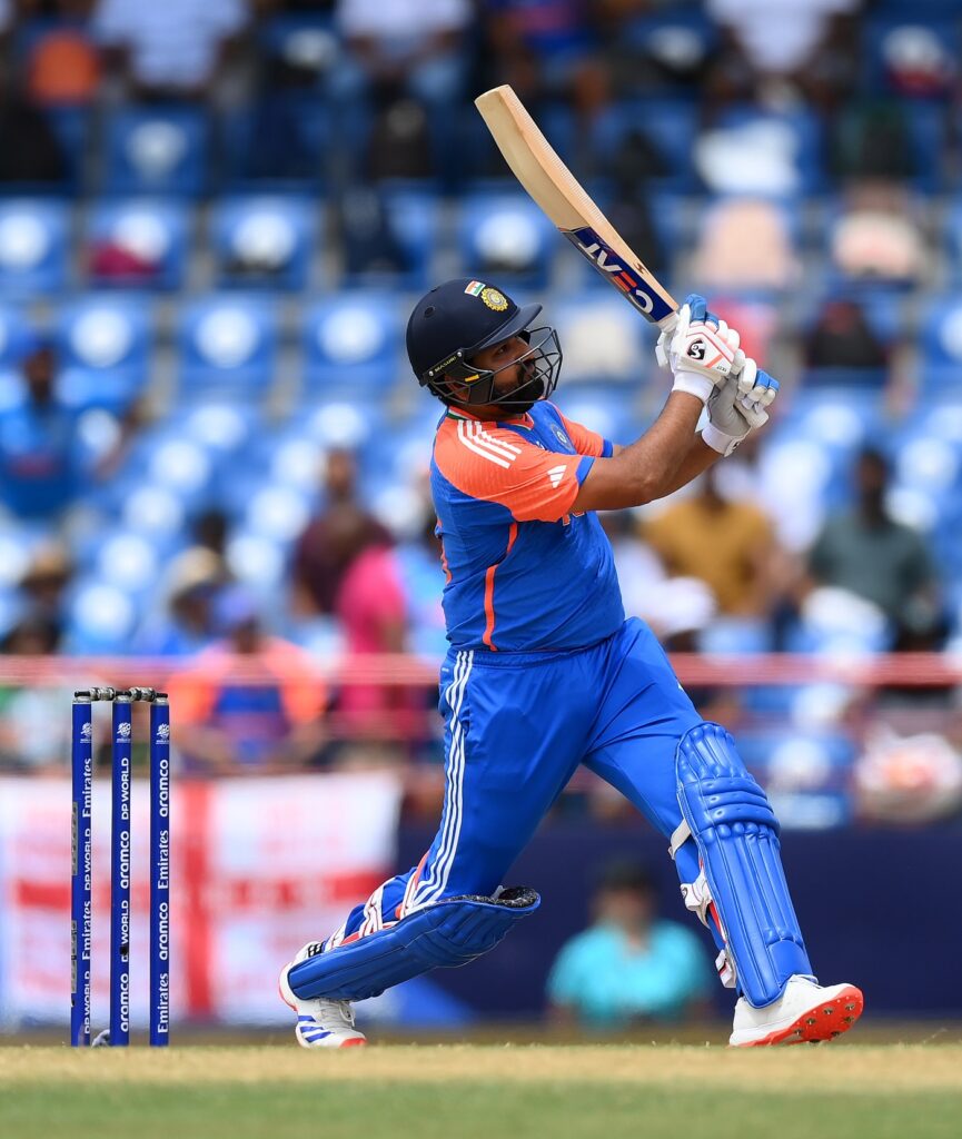 Ball-by-ball: Four sixes as Rohit slams Starc for 29 in an over