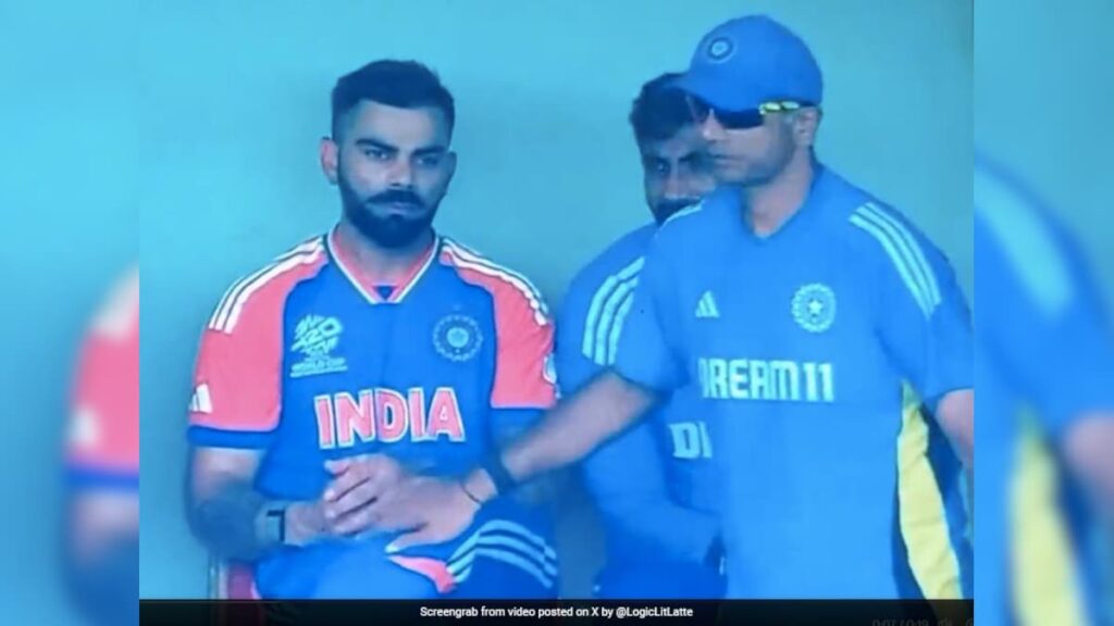 Watch: Rahul Dravid Spots Motionless Virat Kohli In Dugout, Then Does This