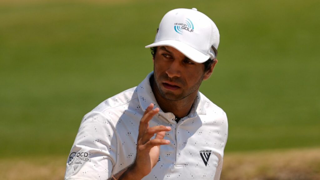 Aaron Rai and Akshay Bhatia tied for lead at Rocket Mortgage Classic | Golf News | Sky Sports