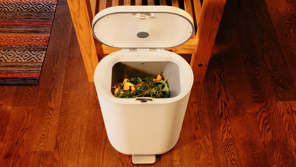 Composting could be set for U.S. boom, and it needs one, decades behind recycling