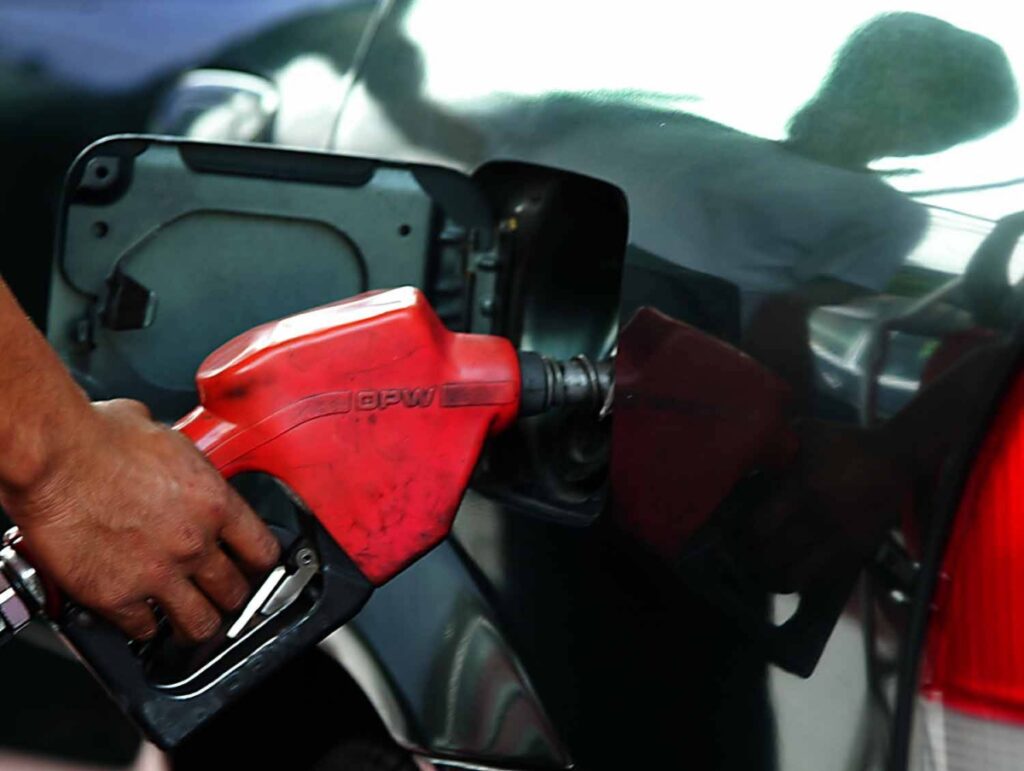 Oil firms to raise pump prices anew