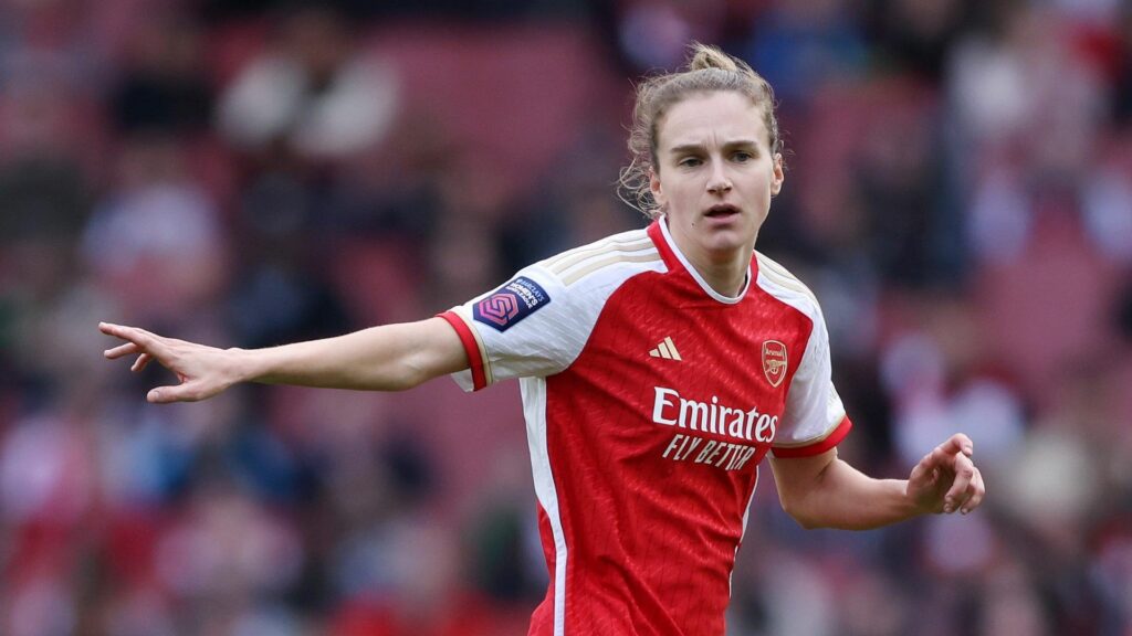 Vivianne Miedema’s next club? Arsenal favourite close to sealing free transfer to WSL rivals Man City after acrimonious Gunners exit