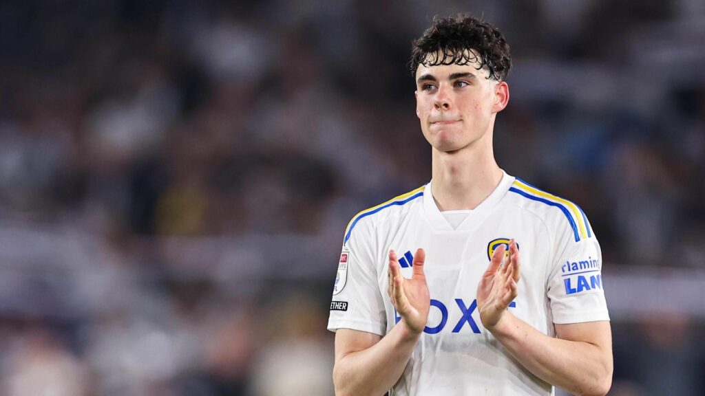 Tottenham sign Leeds youngster Gray for £30M in first deal of summer