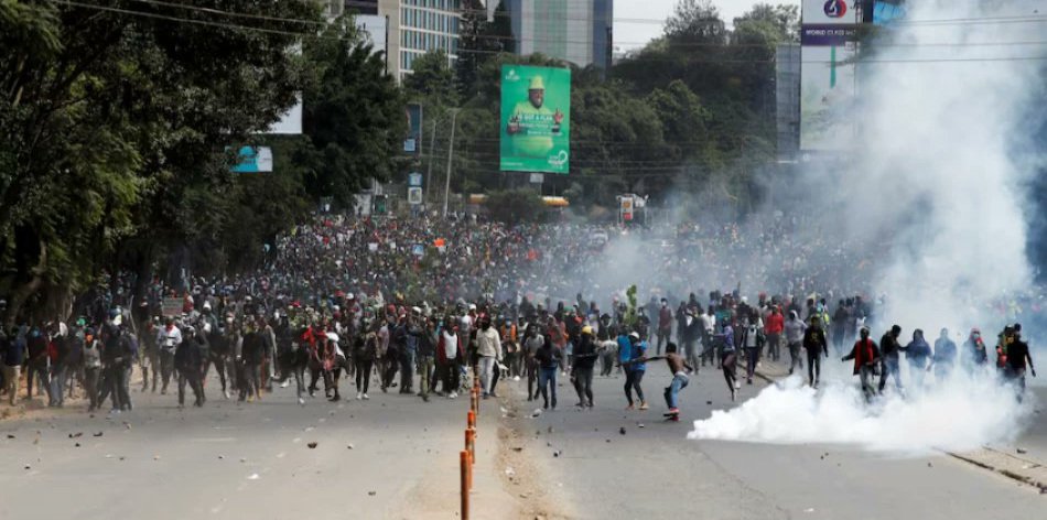 Tear gas fired as Kenya’s protesters return to streets with new demand