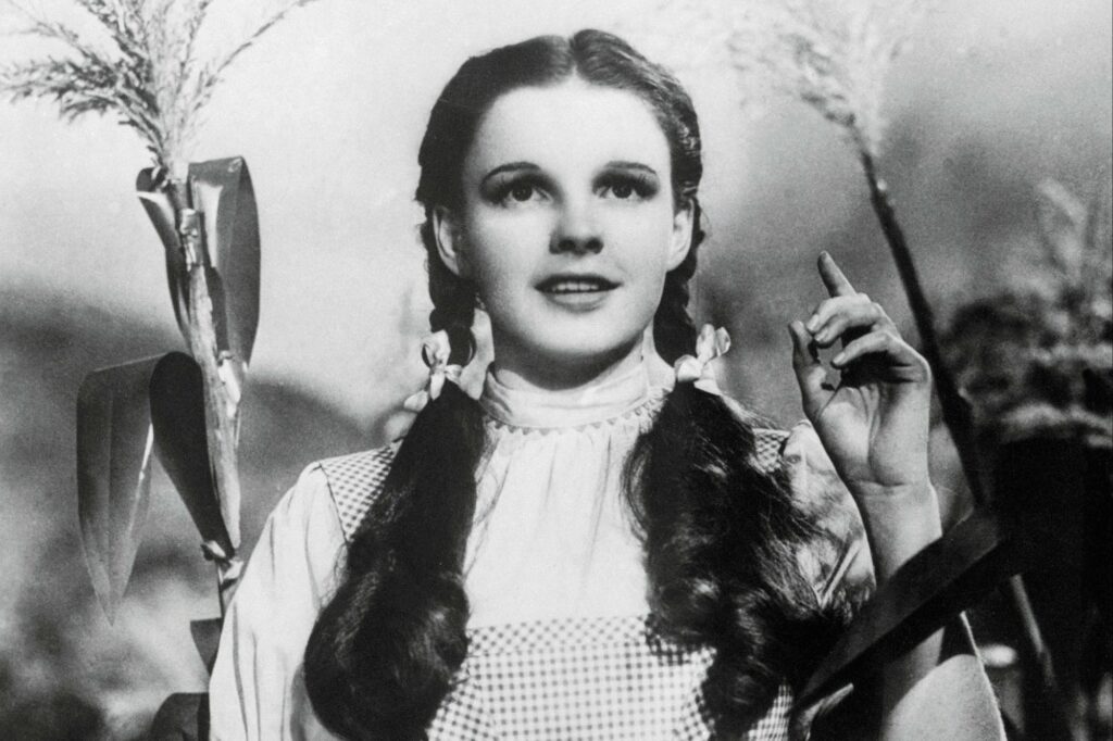 Listen to ‘The Wonderful Wizard of Oz’ Read By Dorothy Herself Thanks to a New AI App That Cloned Judy Garland’s Voice