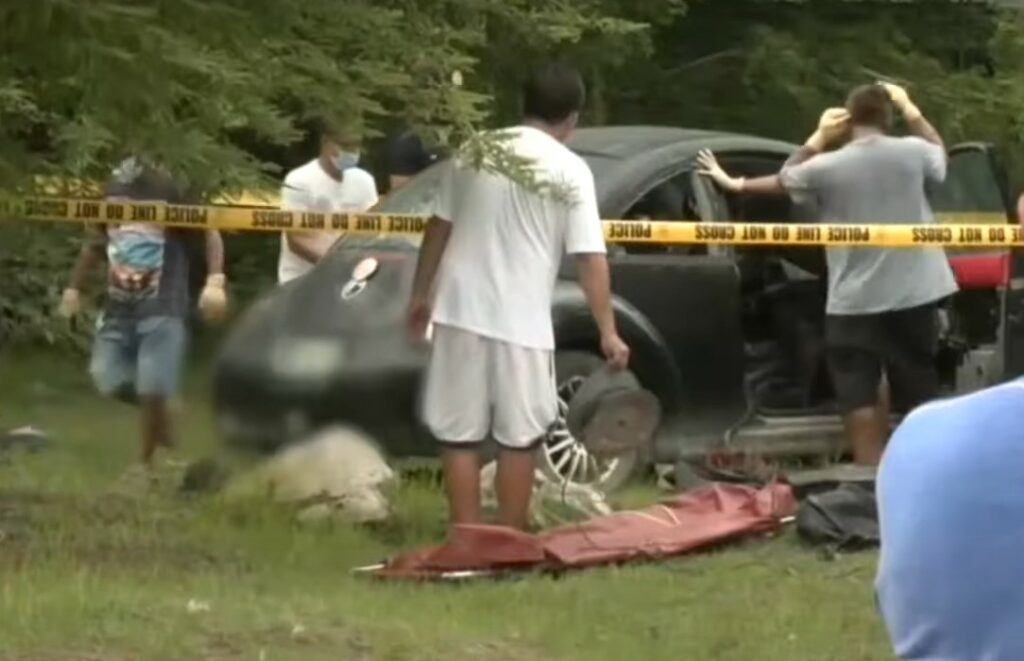 2 kids found dead were playing before getting trapped in abandoned car