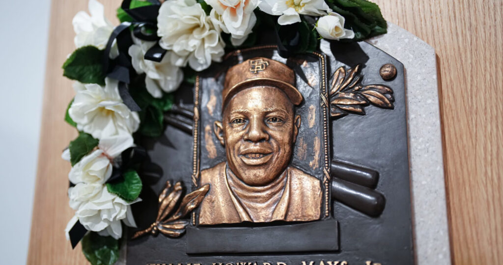 Willie Mays Honored by Obama, Bonds, Baker, More at Giants’ Celebration of Life