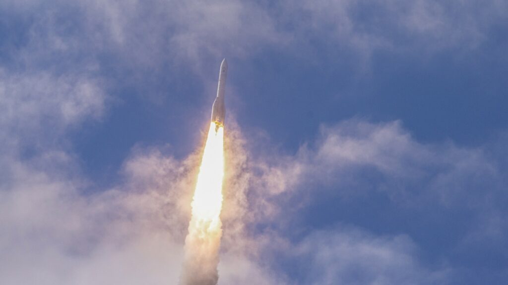 Europe’s new Ariane 6 rocket launches on long-awaited debut mission (video)