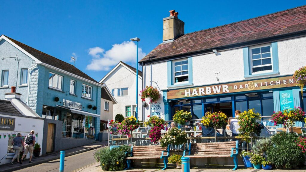 ‘Underrated’ seaside town dubbed one of UK’s ‘best places to live’ with none of the crowds of its more famous neighbour