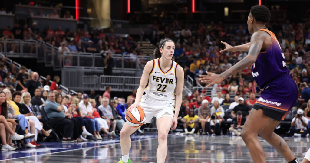 Caitlin Clark’s Dominance in Fever’s Win vs. Mercury Hyped by WNBA Fans amid ROY Race