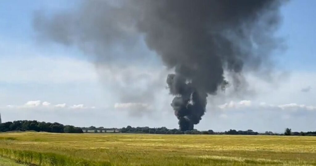 Patrington fire LIVE: ‘Explosions’ heard in Yorkshire as huge smoke seen for miles