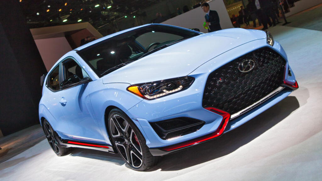 Why Did Hyundai Discontinue The Veloster?